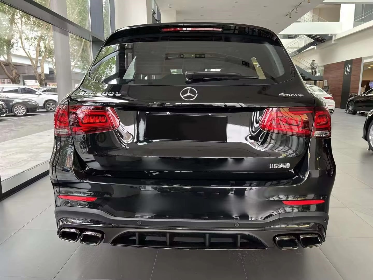 The Old to New Body Kit Is Suitable for Mercedes-Benz GLC-class X253 Surrounded by GLC63 Bumper Modification